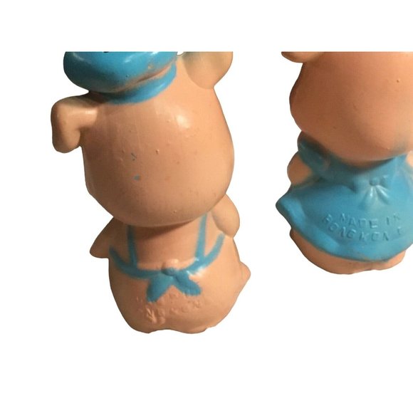 Plastic Pig Salt/Pepper Shaker Made in Hong Kong Vintage - Picture 6 of 10